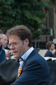 Klik hier om terug te keren