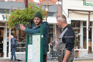 Klik hier om terug te keren
