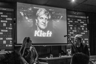 Klik hier om terug te keren