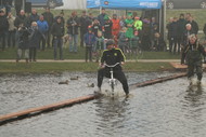 Klik hier om terug te keren