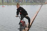 Klik hier om terug te keren