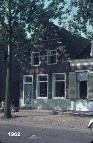Klik hier om terug te keren
