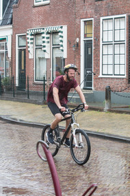 Klik hier om terug te keren