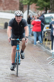 Klik hier om terug te keren