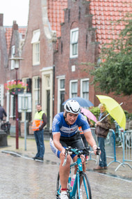 Klik hier om terug te keren