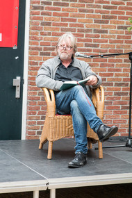 Klik hier om terug te keren