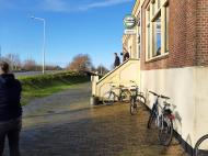Klik hier om terug te keren