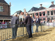 Klik hier om terug te keren
