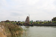 Klik hier om terug te keren