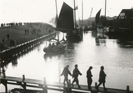Klik hier om terug te keren