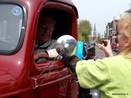 Klik hier om terug te keren