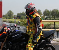 Klik hier om terug te keren