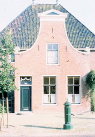 Klik hier om terug te keren