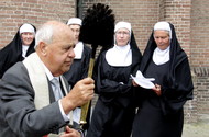 Klik hier om terug te keren