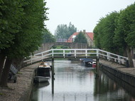Klik hier om terug te keren