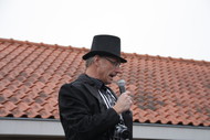 Klik hier om terug te keren