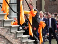 Klik hier om terug te keren