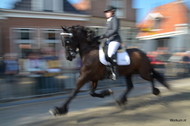 Klik hier om terug te keren