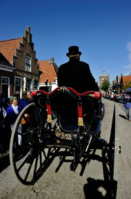 Klik hier om terug te keren