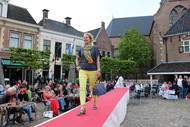 Klik hier om terug te keren