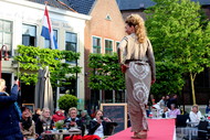 Klik hier om terug te keren