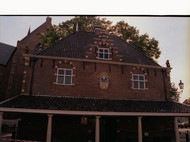 Klik hier om terug te keren