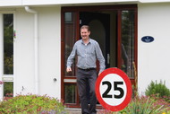 Klik hier om terug te keren