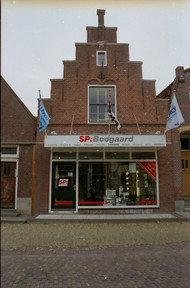Klik hier om terug te keren
