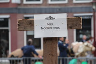Klik hier om terug te keren