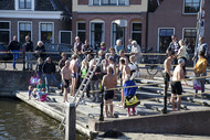 Klik hier om terug te keren
