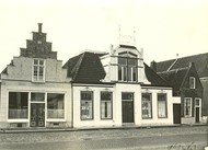 Klik hier om terug te keren