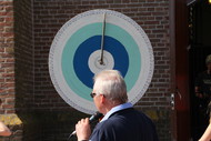 Klik hier om terug te keren