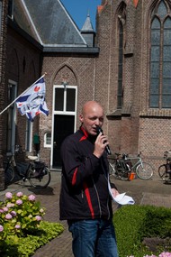 Klik hier om terug te keren