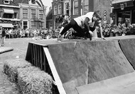 Klik hier om terug te keren
